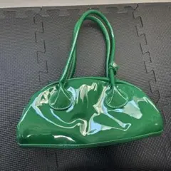 グリーン パテントレザー ハンドバッグ