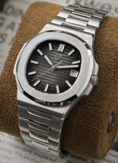 新作極美品 Watchdives WD7922 腕時計 クォーツ 200m防水 - メルカリ