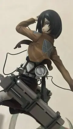 激レア品　キューズQ　進撃の巨人 ミカサ・アッカーマン 1/8 完成品フィギュア