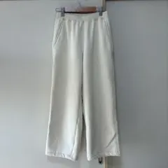UNIQLO 150サイズ ロングパンツ クリーム色