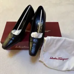 2026年最新】サルヴァトーレ フェラガモ パンプスの人気アイテム
