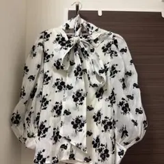 Chico 花柄 ボウタイ ブラウス 長袖のサムネイル