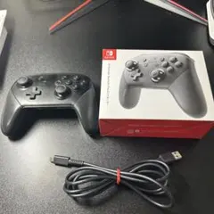 【ジャンク品】Nintendo 純正プロコン　箱、充電ケーブル付き