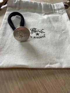 IL BISONTE イルビゾンテ　ヘアゴム シルバーのサムネイル