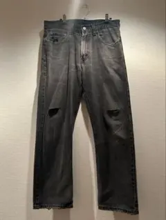 リーバイス　ダークグレー ストレートデニム　ヴィンテージ　505 リペアダメージ