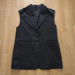GU 黒 テーラードベスト　 レディース　Mサイズ