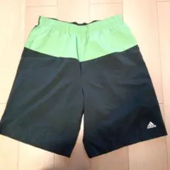 adidas ショートパンツ 黒/緑XO888番