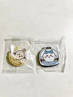 ちいかわ くら寿司 ウサギ缶バッチ ハチワレ、ラッコマグネット