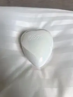 ReFa ハート型ヘアブラシ ホワイト・レッド