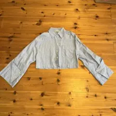 ZARA ライトブルー クロップドシャツ
