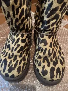 2025年最新】ugg ヒョウ柄 ブーツの人気アイテム - メルカリ
