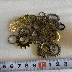 Item thumbnail for item 330fe665-a5a0-48e4-a3aa-84f0a4c81a8f