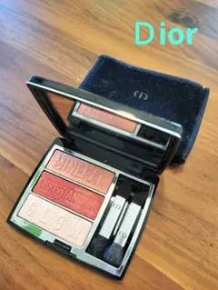 クリスチャン・ディオール トリオ ブリック パレット 733 コーラルグロー