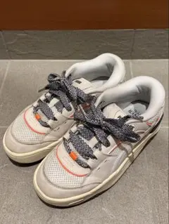 PUMA スニーカー ホワイト×オレンジ