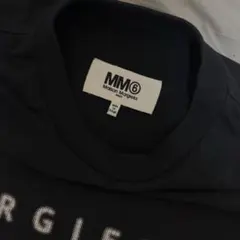 MM6 Maison Margiela ロゴTシャツ ブラックのサムネイル