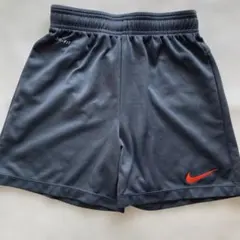 ナイキDRIFIT 黒レディースSサイズ ショートパンツ ・短パン