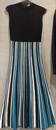 美品、FRAY I.D 、リブニットワンピース、サマーニット プリーツスカート