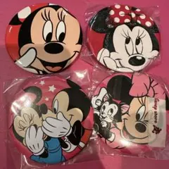 ディズニーストア　ミッキー　ミニー　缶バッジ