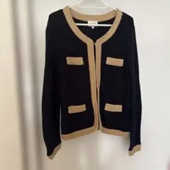 anatelier ネイビーとベージュゴールドのニットカーディガンのサムネイル