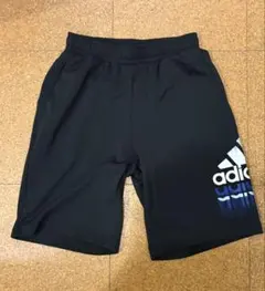 アディダス ハーフパンツ 150cm 黒 ロゴ スポーツ キッズ