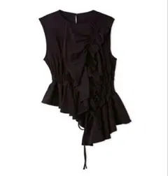 LILY BROWNアシメフリルカットトップス