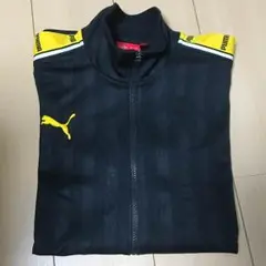 プーマのジャージ 黄色