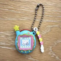 たまごっち ミニチュアチャームコレクション ガチャガチャ　ウラめめっち