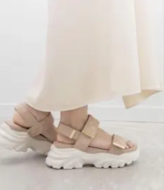 Item thumbnail for item b07bd015-1bbc-4fed-8e05-9e6a35f6522e