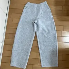 150 ユニクロ　ドライスウェット　カーブパンツ