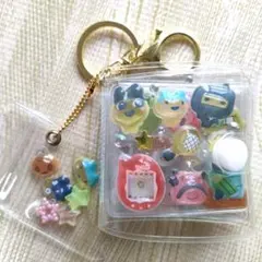 感謝sale♡匿名配送　キーホルダー付きミニシール帳　完成品　55