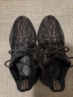 専用adidas Yeezy Boost 350 V2 ブラック 28.5cm