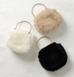 アプワイザーリッシェ ノベルティ ファーバッグ 白 ホワイト ショルダーバッグ