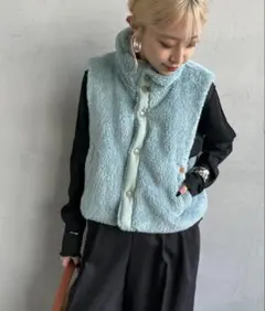 最終値下げ　フリースベスト　ユニバーサルオーバル　ミント