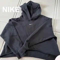 Nike パーカー S
