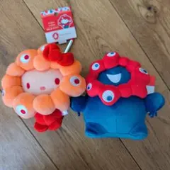 キティ推しカラーカラビナ付ぬいぐるみ＆もっちりミャクミャク立ちver 2点セット