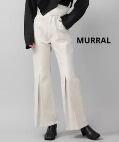 美品 MURRAL Tucked flare denim アイスグレー MLのサムネイル