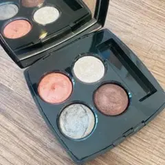 CHANEL シャネル レ キャトル オンブル　テイセ ファンテシー 236