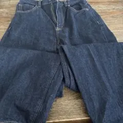 GU ダークブルー ストレートジーンズ S
