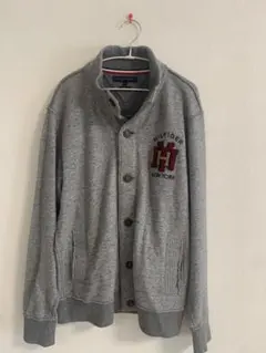 トミーヒルフィガー