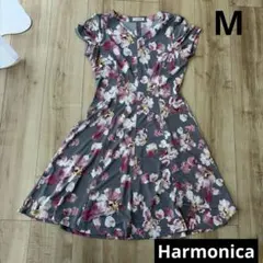 HARMONICA 花柄 半袖ワンピース グレー　Mサイズ　ペチコート付きのサムネイル