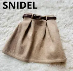 極美品☻SNIDEL ベルト付き リブニット ミニスカート ベージュ