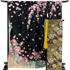 【振袖フルセット】身丈170cm 裄丈67.5cm 菊 桜 金通し 金彩 黒のサムネイル