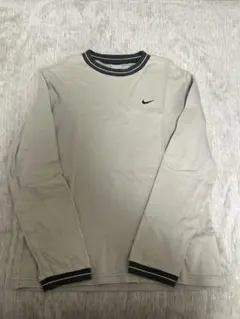 Nike 長袖カットソー ベージュ