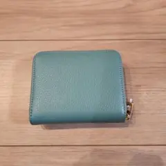 グリーン 二つ折り財布 レザー