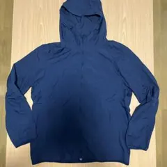 ★UNIQLO★ポケッタブルパーカー★ネイビー★のサムネイル