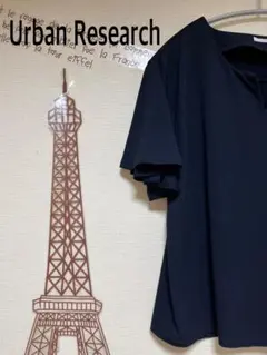 Urban Research ネイビー Vネック Tシャツ