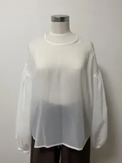 ホワイトシースルーバルーンスリーブシャツ　シアーブラウス