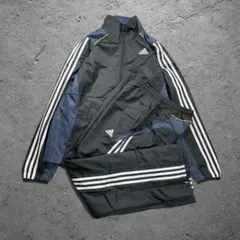 Item thumbnail for item a7128f4a-8e74-45a7-984c-a4e730693588