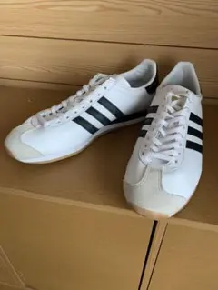 adidas COUNTRY ホワイト/ブラック 28センチ
