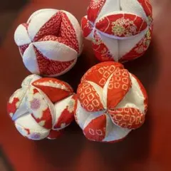 ちりめん吊るし飾り　　4月（桜と七宝鞠） ちりめん吊るし飾り 4月（桜と七宝鞠）